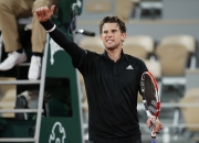 28圈- 蒂姆赛事官方发布逆转新规,拜仁争议不断发生 